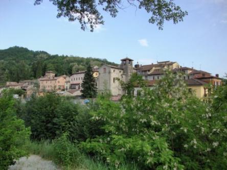 L’ANELLO DEI LIGURI E OSTERIE NEL BORGO