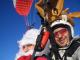 Babbo Natale, in ritardo, vola al Passo della Presolana